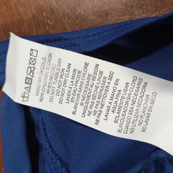 NWT Lauren Ralph Lauren Beach Club Solid Ruffle Underwire Bra Top. Size 16 - Picture 6 of 6